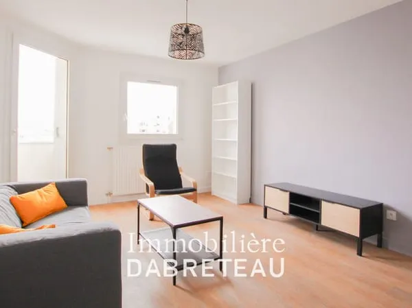 T2 MEUBLE A DEUX PAS DE GRANGE BLANCHE