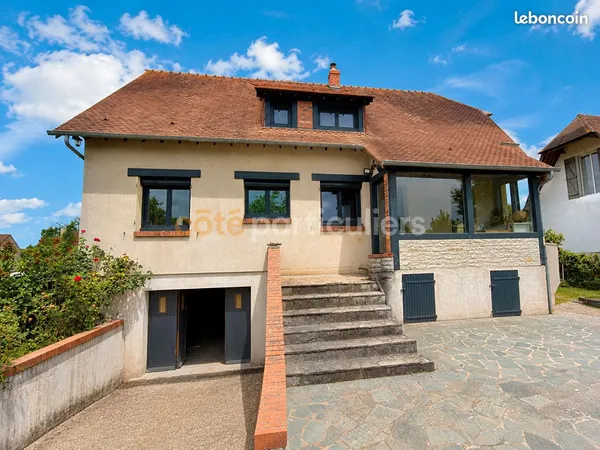 Maison 6 pièces 151 m²