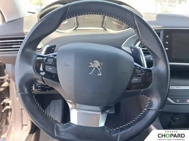 Peugeot 308 bluehdi 130ch s&amp;s eat8 — photo 16