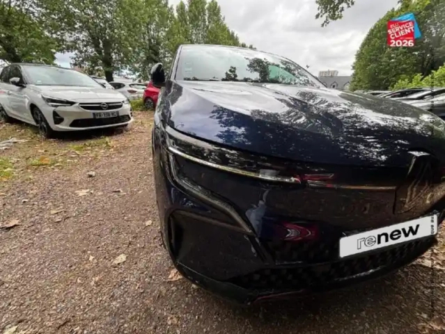 Renault Megane e-tech electric ev60 220ch techno super charge — photo 13