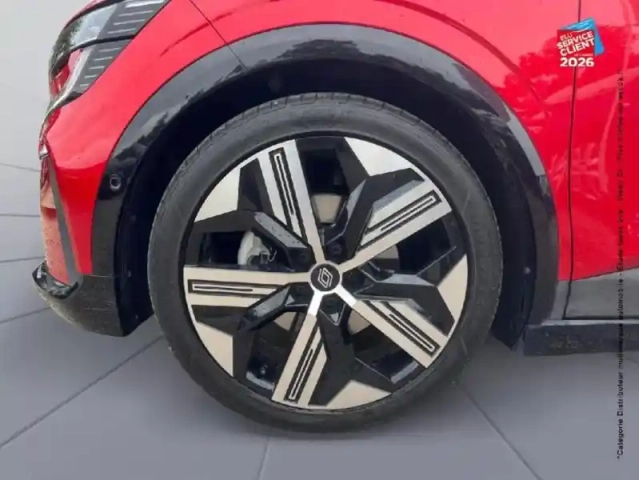 Renault Megane e-tech electric ev60 220ch iconic super charge — photo 10