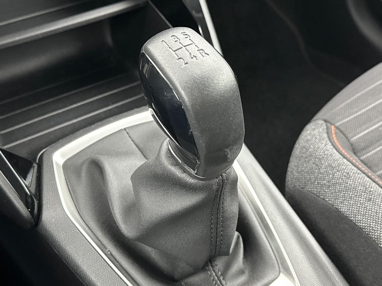 Peugeot 208 puretech 75 s&s bvm5 active pack — photo 27