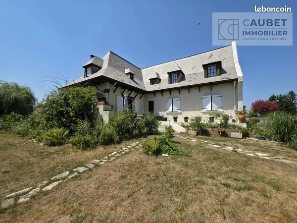 Maison 8 pièces 187 m²