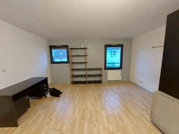 A LOUER - AGENCE GIBOIRE - APPARTEMENT T1 - NANTES/BOULEVARD SCHUMAN