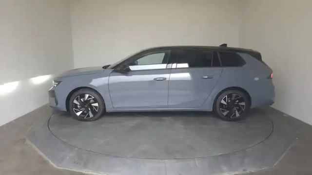 Opel Astra sports tourer 1.2 turbo hybride 145 ch automatique