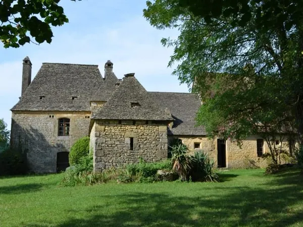 Maison 8 pièces 230 m²