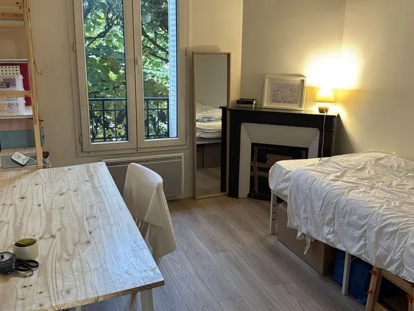 Chambre de 12m2 à louer sur Houilles