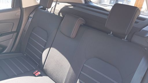 Dacia Duster 1.5 BLUE DCI 115.0 - Prestige – 2019 – 79274 km – Diesel – Boîte Manuelle — photo 33