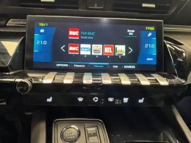 Peugeot 508 hybrid 225 e-eat8 — photo 14