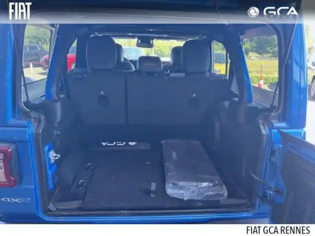 Jeep Wrangler unlimited 2.0 t 380ch 4xe sahara command trac — photo 15