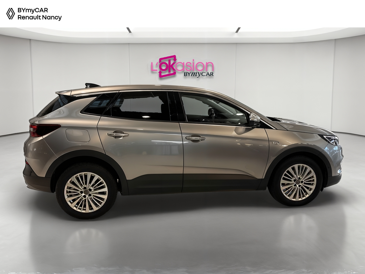 Opel Grandland X 1.6 D 120 ch BVA6 — photo 6