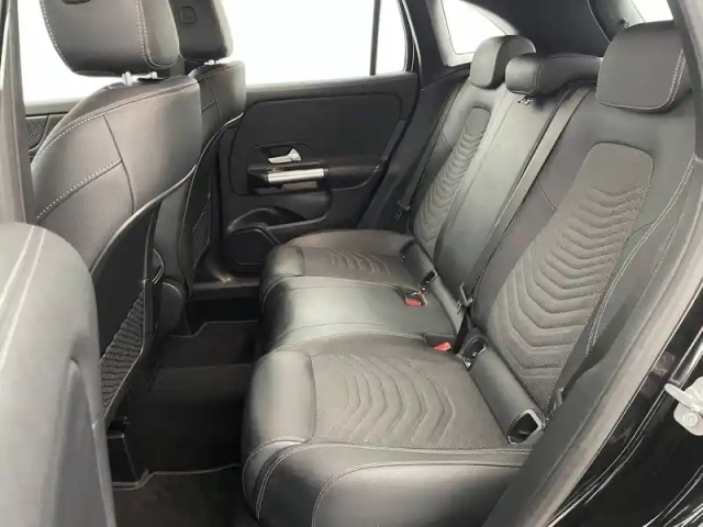 Mercedes Gla 200 d 8g-dct 4matic — photo 99