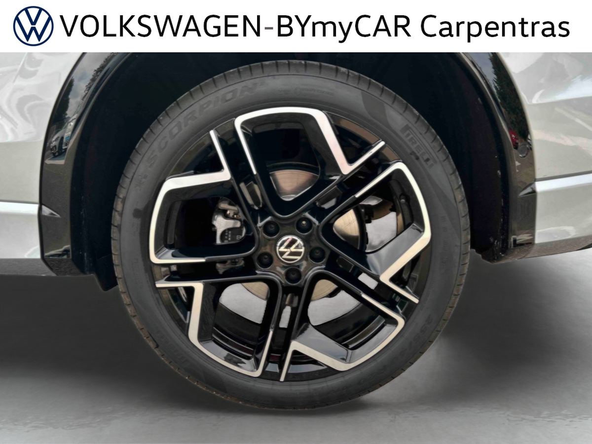 Volkswagen Tiguan 1.5 eHybrid 204ch DSG6 — photo 18