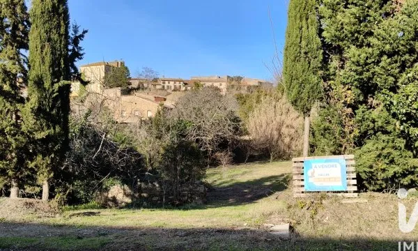 Terrain 861 m²