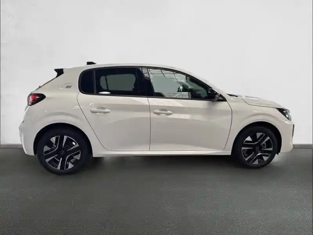 Peugeot 208 electrique 54 kwh 156ch — photo 62
