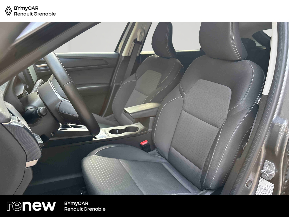Renault Arkana E-Tech hybride 145 - 22 — photo 11