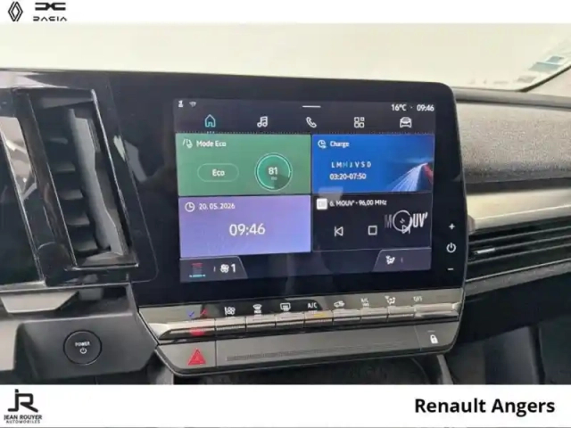 Renault Megane e-tech electric ev40 130ch equilibre standard charge — photo 9