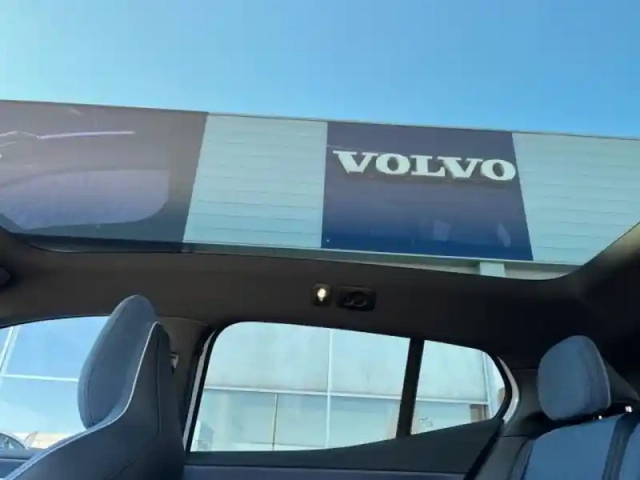 Volvo Ex30 single extended range 272ch ultra — photo 12