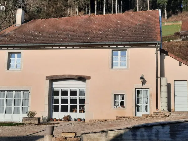 Maison 6 pièces 195 m²