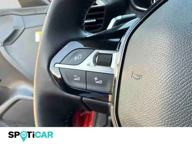 Peugeot 208 1.2 puretech 100ch s&amp;s allure eat8 — photo 15