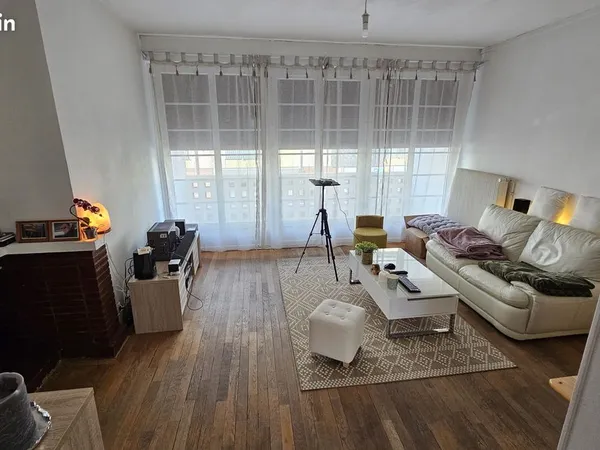 Loue bel appartement centre ville de Lisieux