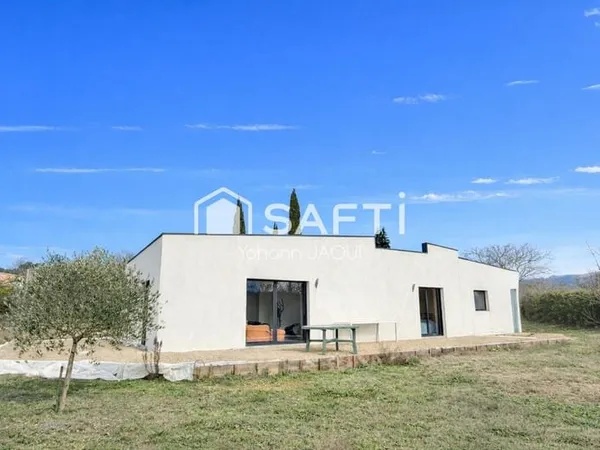 Maison de plain-pied récente  138 m² utiles
