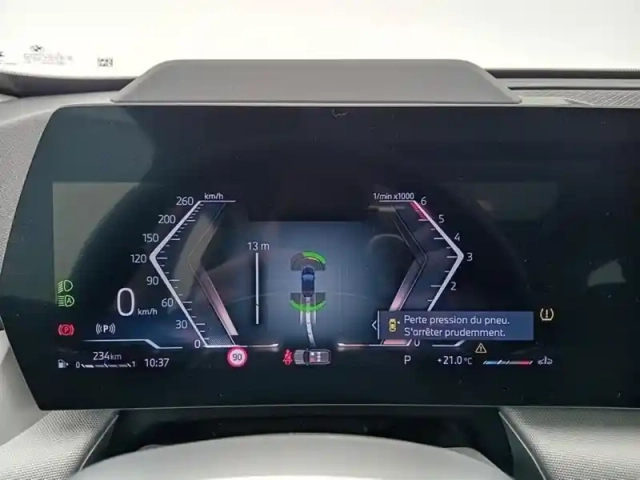 Bmw X1 sdrive18d 150ch — photo 8