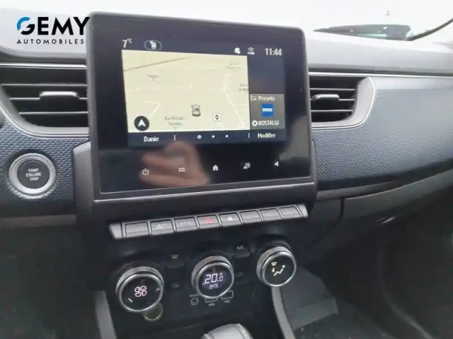 Renault Arkana mild hybrid 140 edc fap - 22 — photo 58