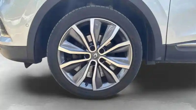 Renault Kadjar blue dci 115 edc — photo 9