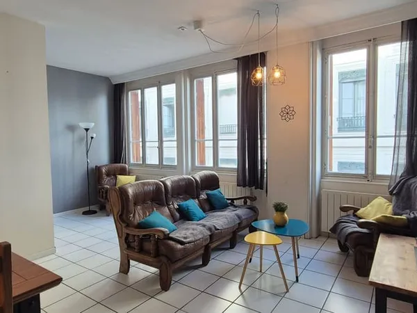 Appartement 6 pièces 117 m²
