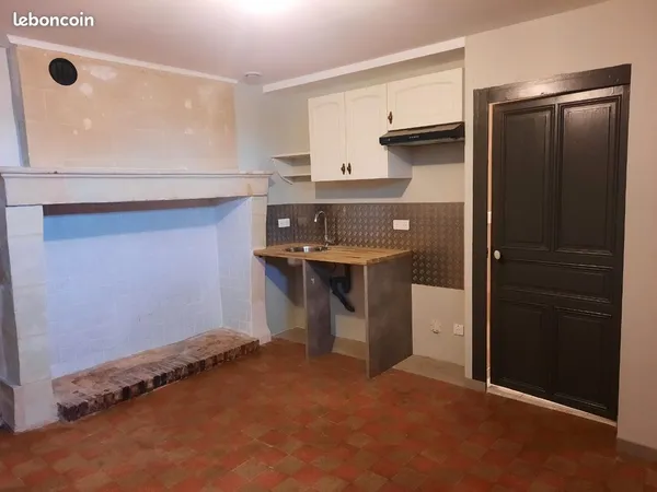 Location maison vaudelnay