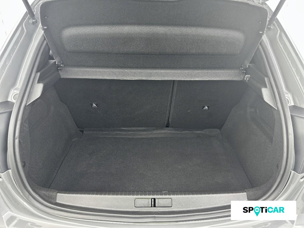 Peugeot 208 1.2 puretech 100ch s&s allure — photo 6