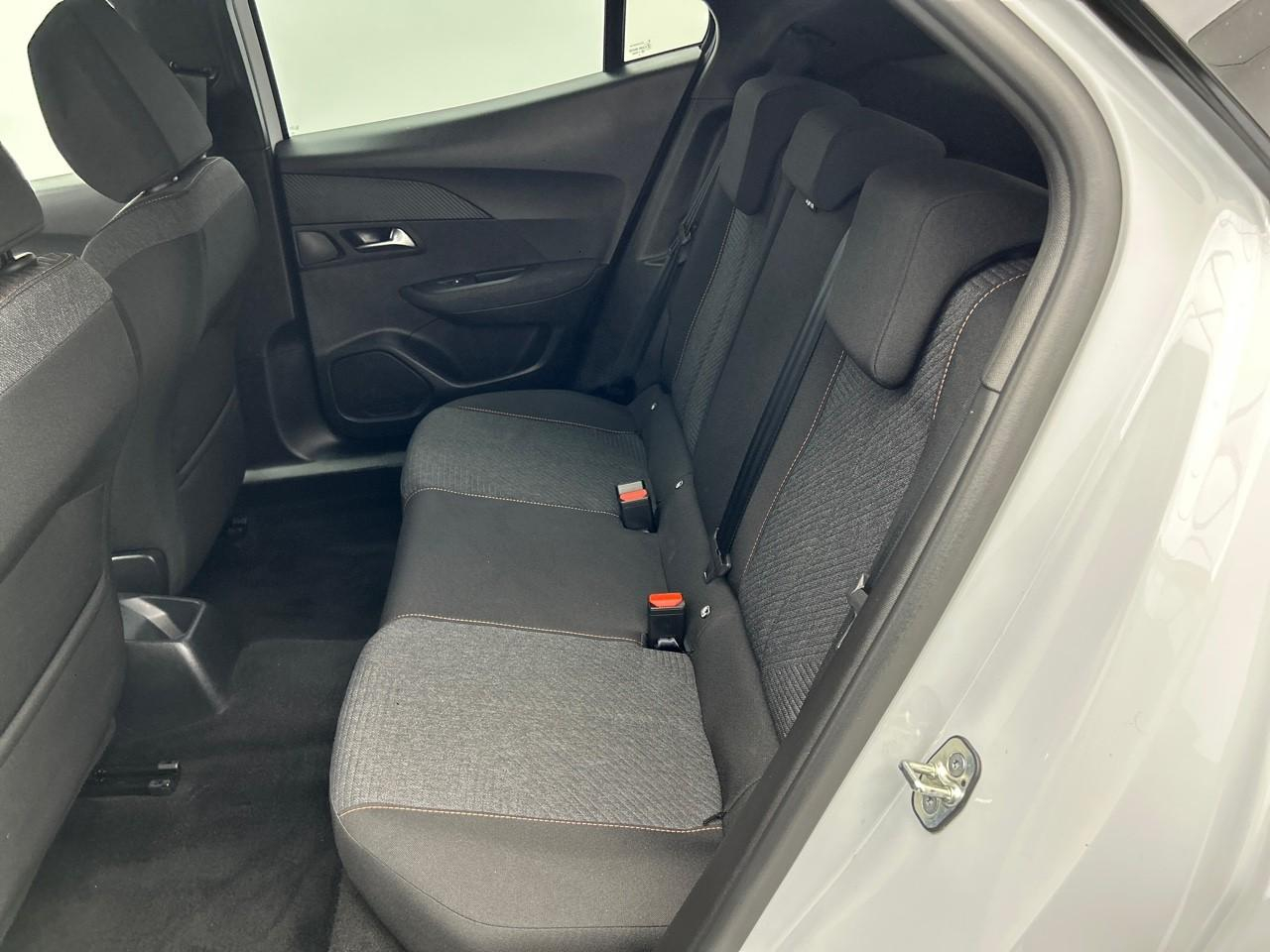 Peugeot 2008 100 s&s bvm6 style — photo 13