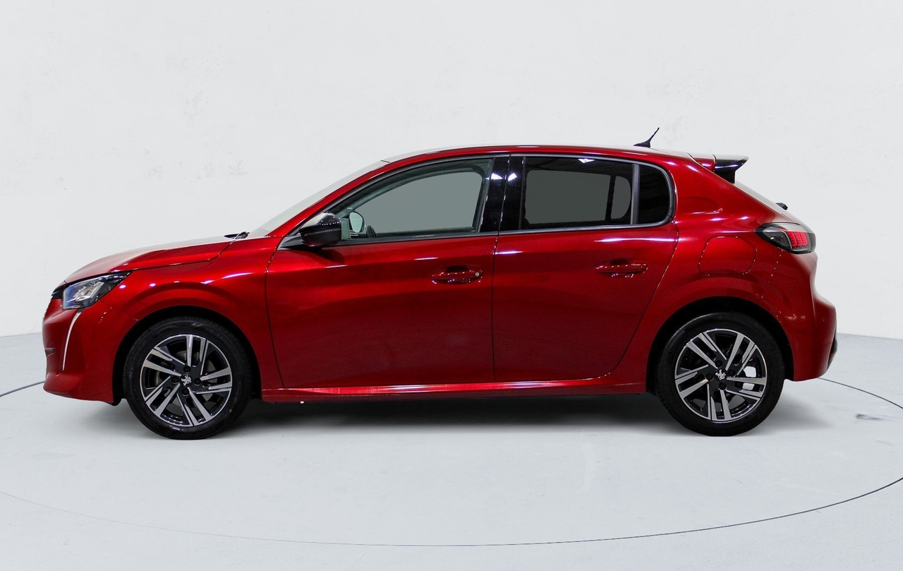 Peugeot 208 — photo 2