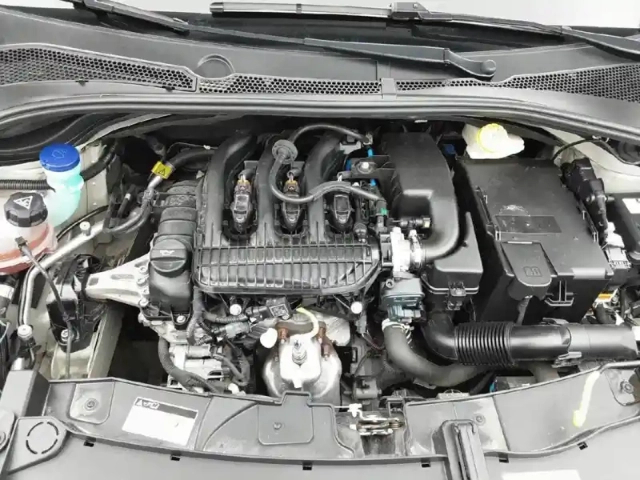 Citroën C3 puretech 83 s&amp;s bvm5 — photo 15