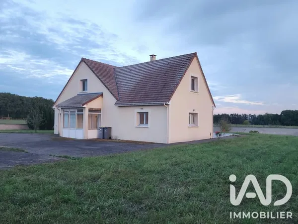 Maison 9 pièces 234 m²