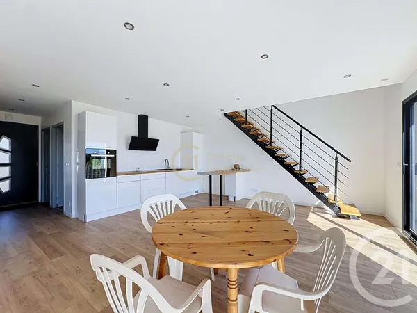 Maison 5 pièces 125 m²