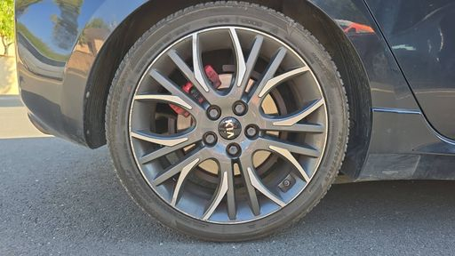 Kia Ceed 1.6 T-GDI 204 - GT – 2014 – 115105 km – Essence – Boîte Manuelle — photo 30