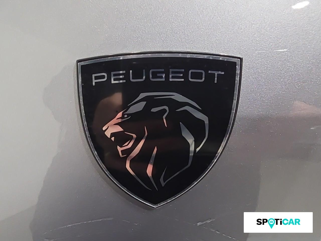 Peugeot 3008 hybrid 145 e-dcs6 gt — photo 32