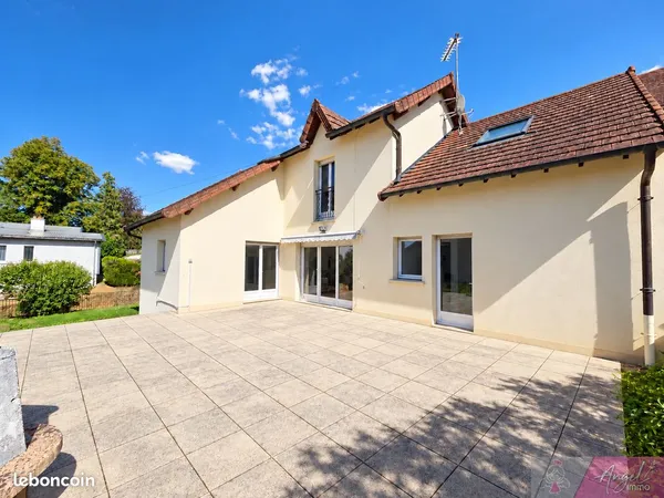 Maison 5 pièces 135 m²