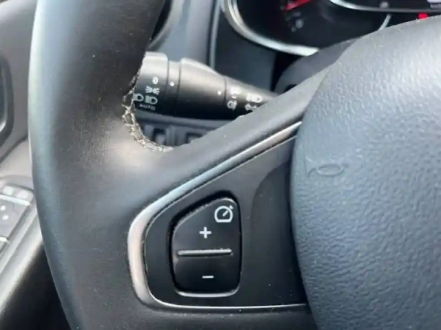 Renault Clio dci 110 energy — photo 12