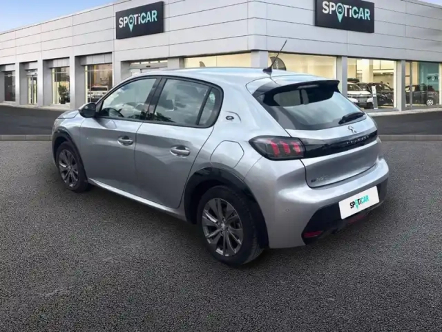 Peugeot 208 electrique 50 kwh 136ch — photo 7