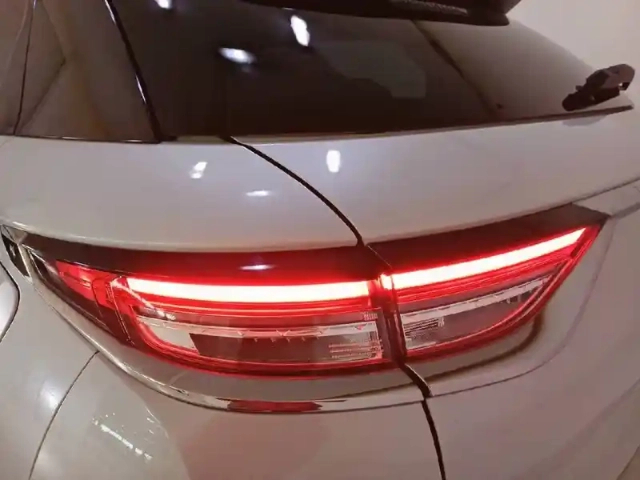 Ds Ds 3 crossback bluehdi 130 s&amp;s eat8 — photo 18