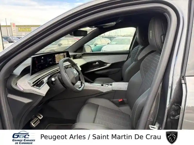 Peugeot 3008 hybrid 145 e-dcs6 — photo 9