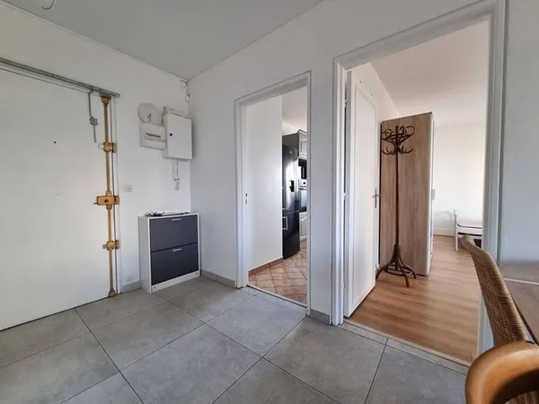 Appartement 4 pièces 77 m²