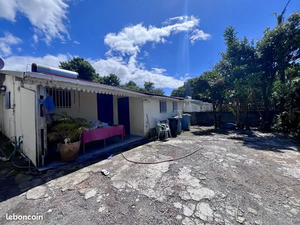 Maison 8 pièces 180 m²