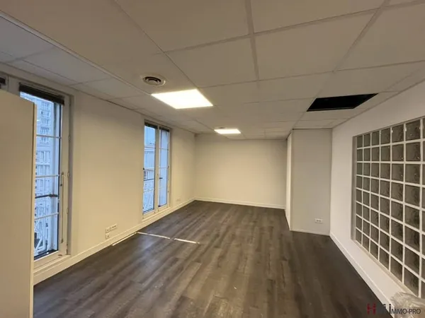 Bureaux 253 m²