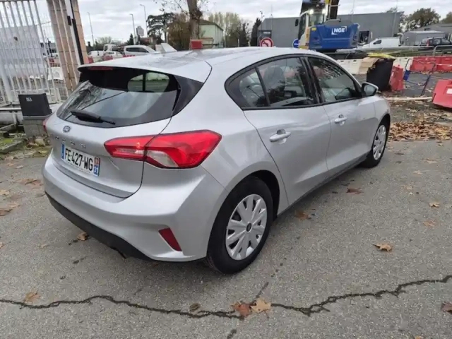 Ford Focus 1.0 ecoboost 100 s&amp;s — photo 5