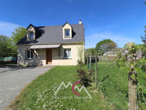 GUENROUET proche centre ville, maison avec vie de plain-pied
