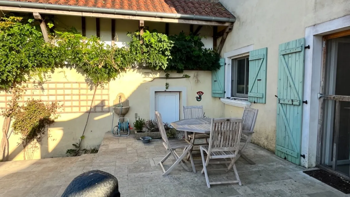 Photo 19